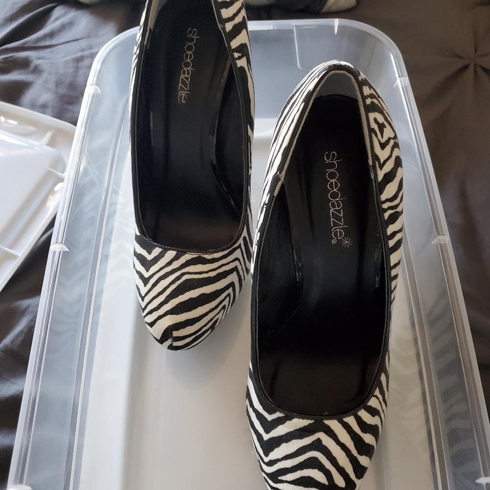 Zebra Women's heels - Picture 6 of 13